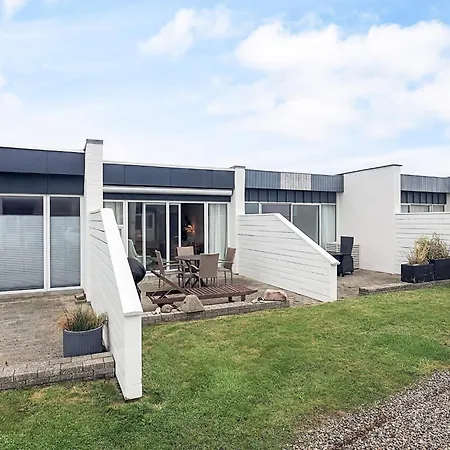 Дом отдыха 4 Person In Vestervig-by Traum